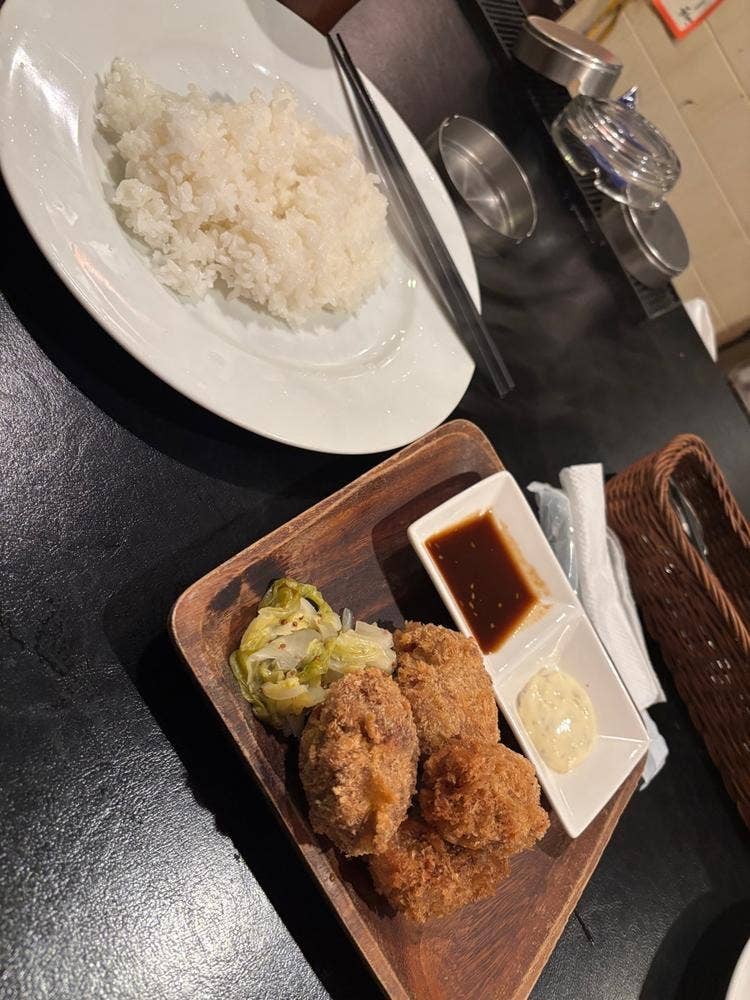 肉&オイスターバルTASSO