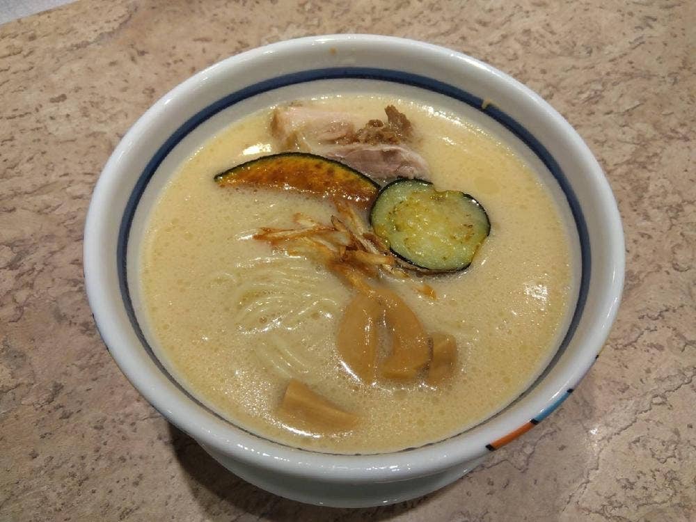 人類みな麺類と日本料理湯木