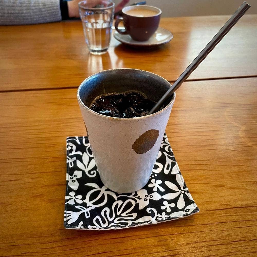 Cafe 5884