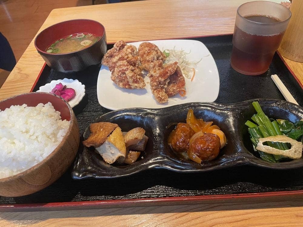 和旬惣菜 らぱす 北浜店