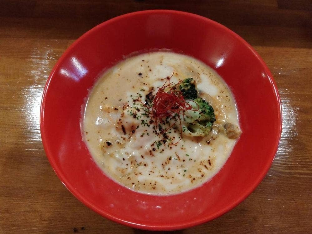 海鮮チーズ麺 とろり 堀江店