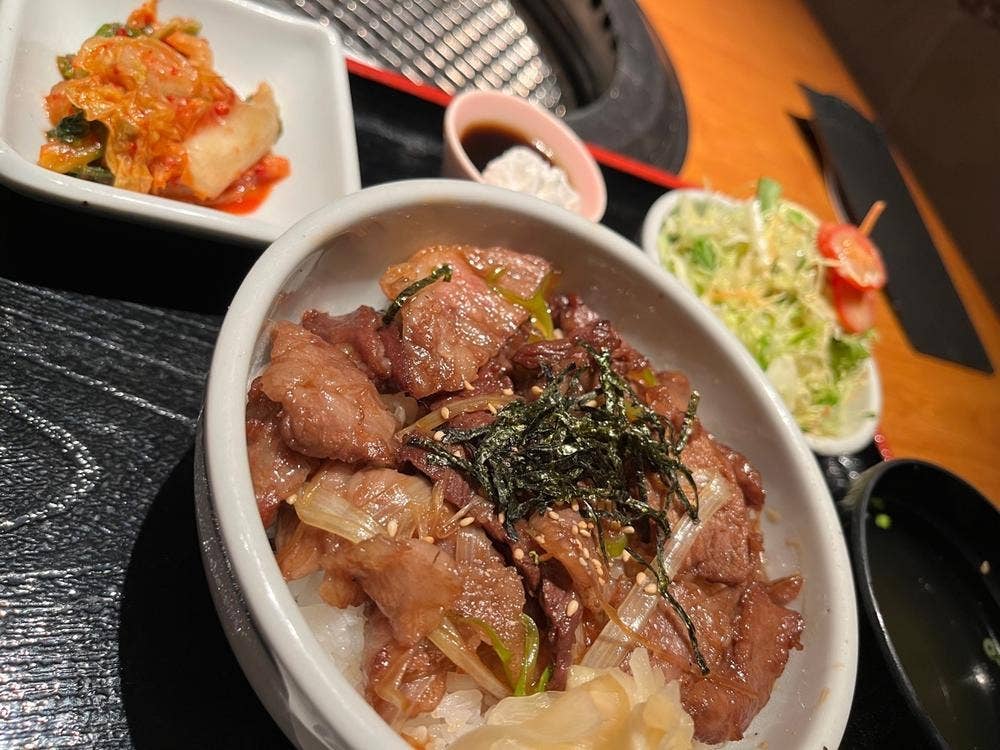 焼肉韓菜 和っ黒