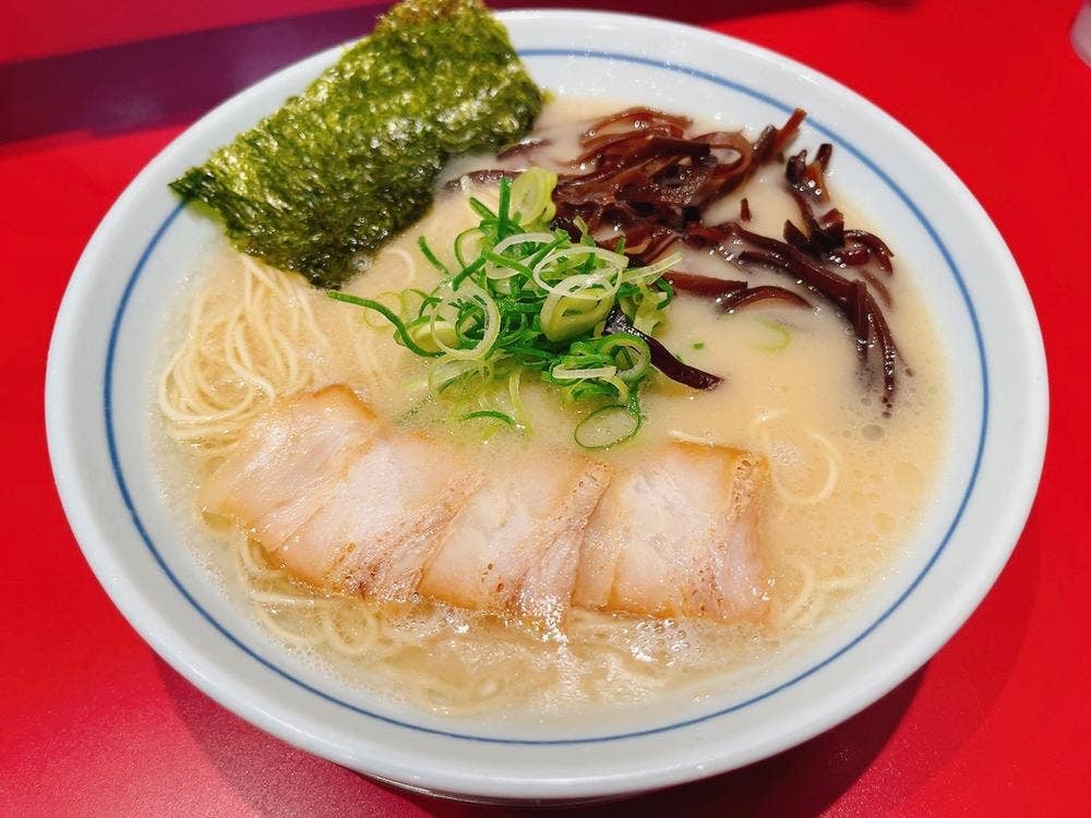 本場博多ラーメン せまかっちゃん