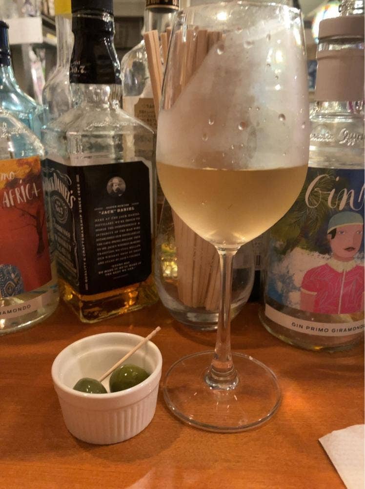 ワインカフェ 大森本店