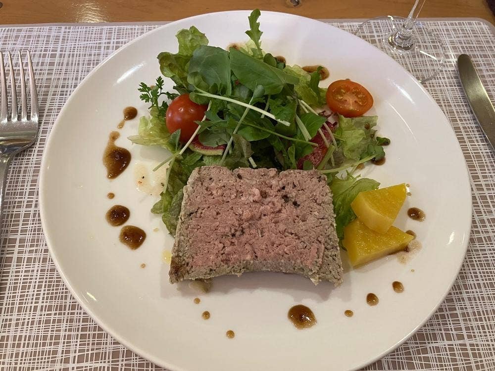 Bistro violet