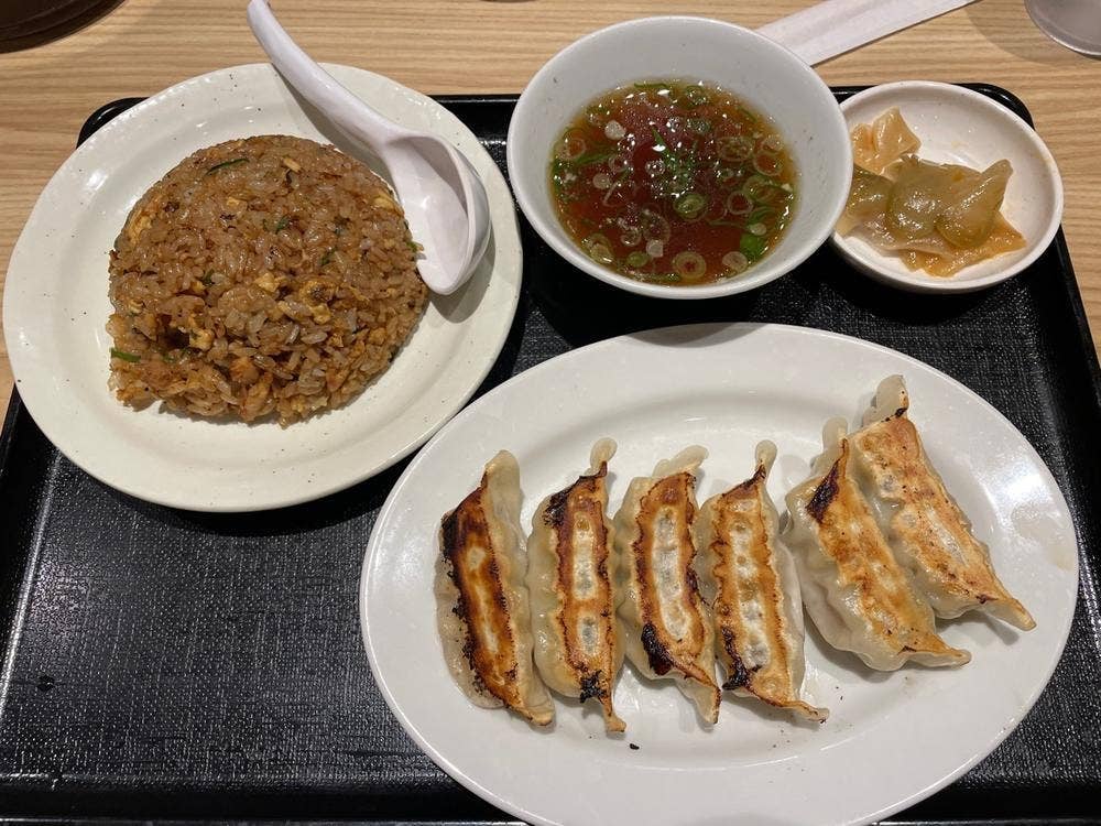 濃厚中華そば 餃子 丸福 岡崎竜美丘店
