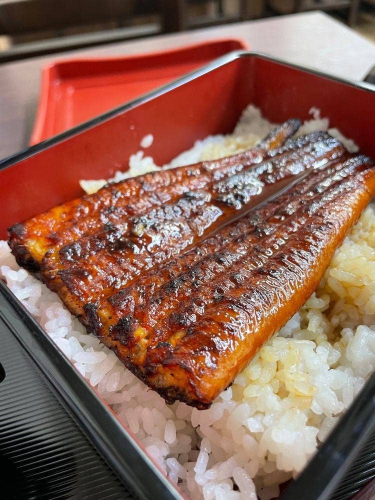 鰻の成瀬 鶴ケ峰駅前店