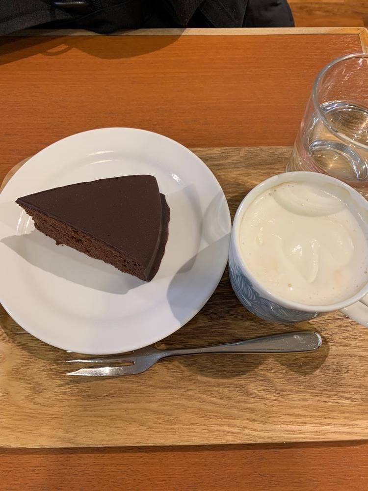 4番目の珈琲店