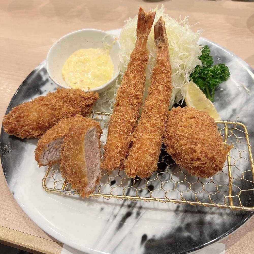 とんかつ神楽坂さくら 武蔵小杉店