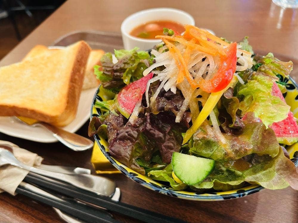 knit cafe 森のこぶた