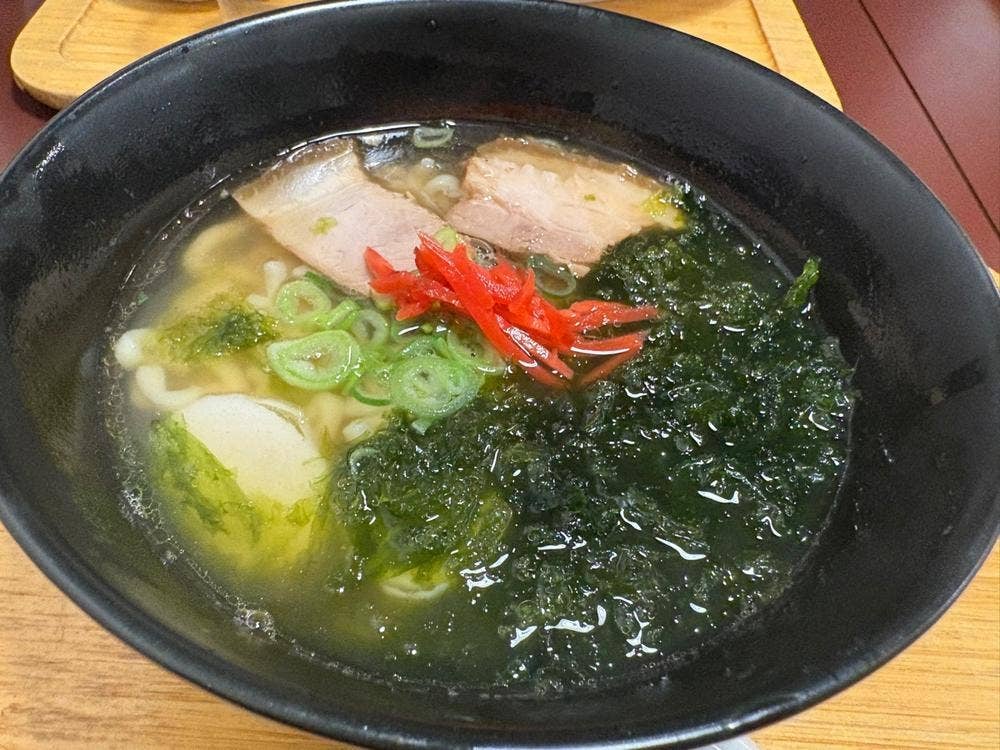 沖縄バル 花naha