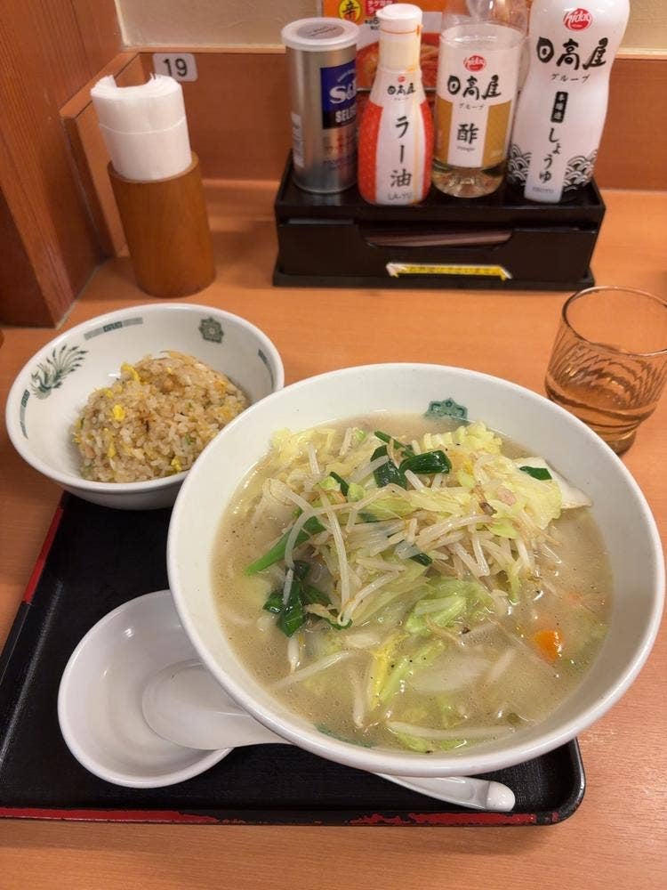 日高屋 東武練馬店