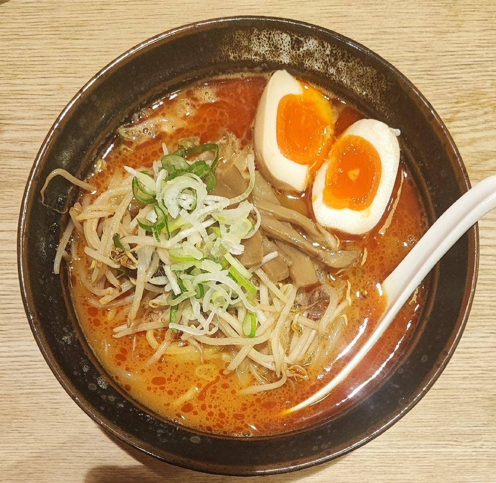 北海道らーめん 味八