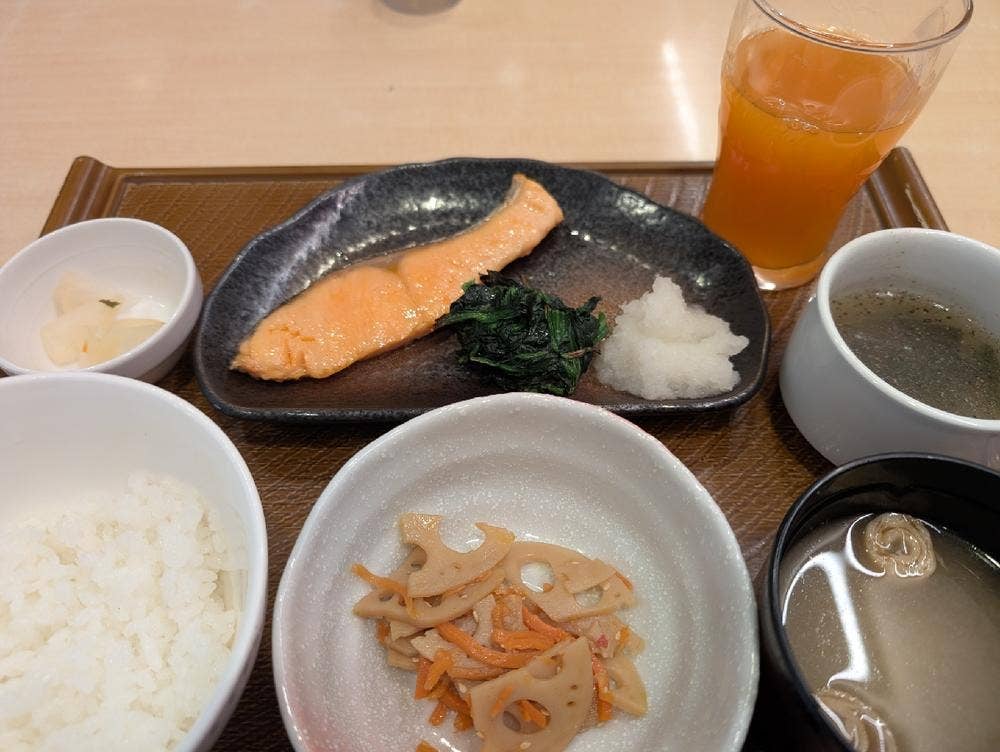 ガスト 市ヶ谷駅前店