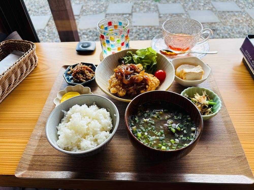 古民家レトロカフェ mona