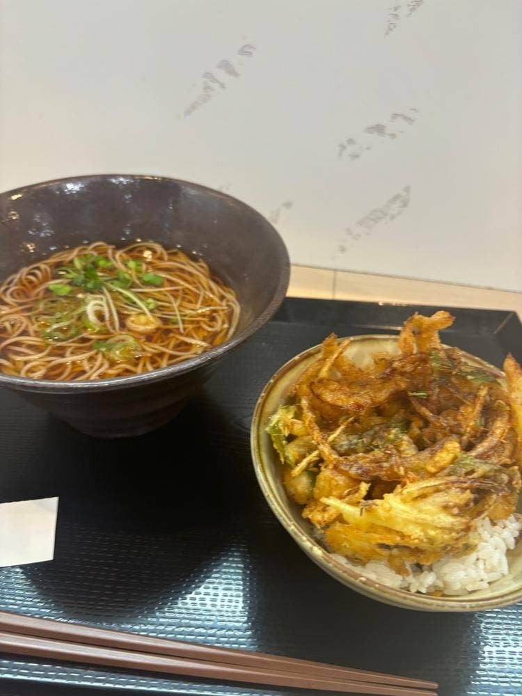 ゆで太郎 もつ次郎 流通センター駅前店