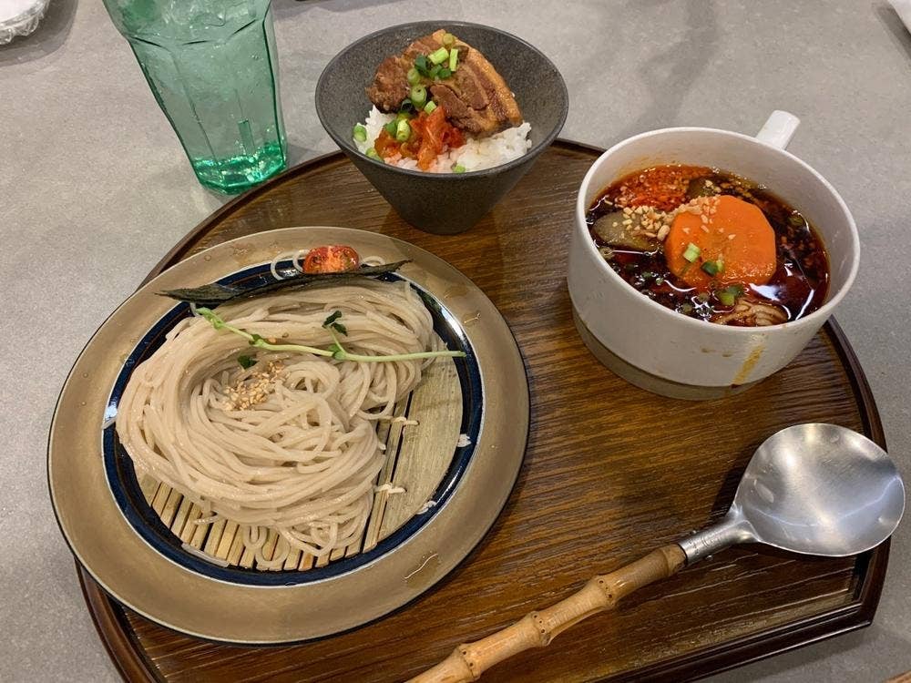 渋谷つけ蕎麦 おさじ.