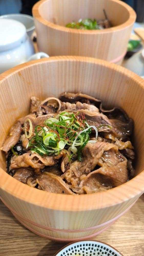 炭焼き炙り丼 KYOTO STYLE キャベツの想い