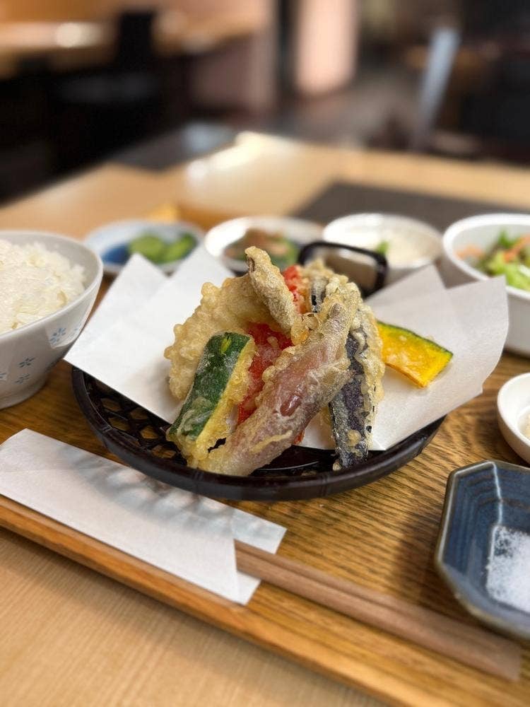 ごはんカフェ 渋谷店