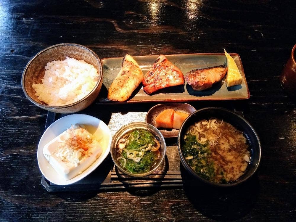 DINING BAR ZERO -零-