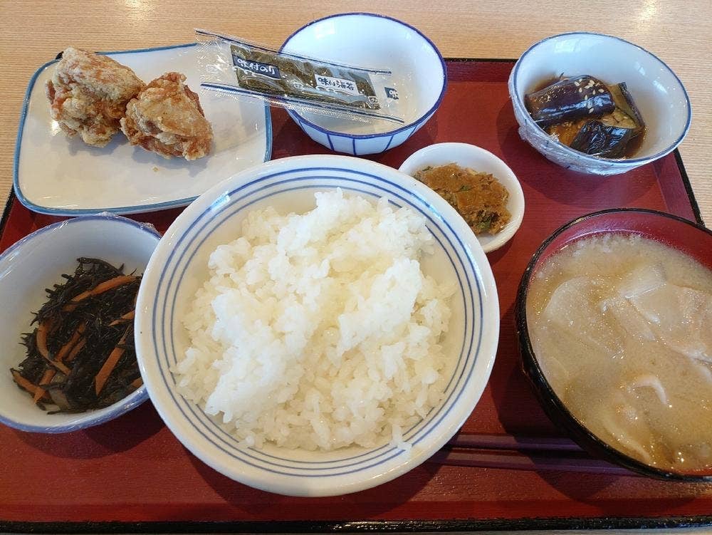 まいどおおきに元八王子食堂
