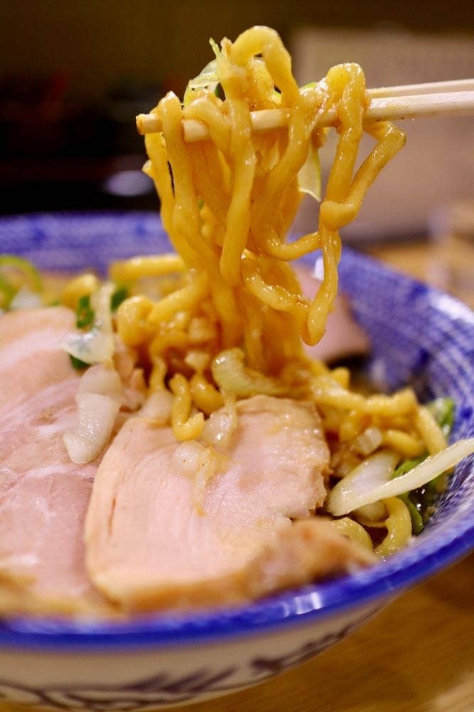 厳選煮干しらーめん 初代 にぼ助