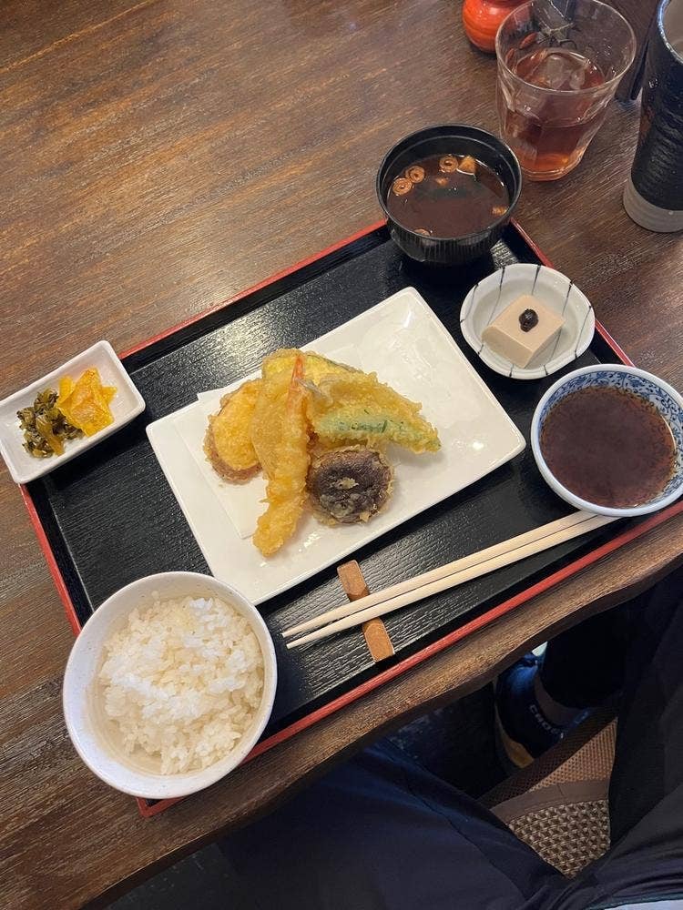 地酒とおばんざいのお店 西家