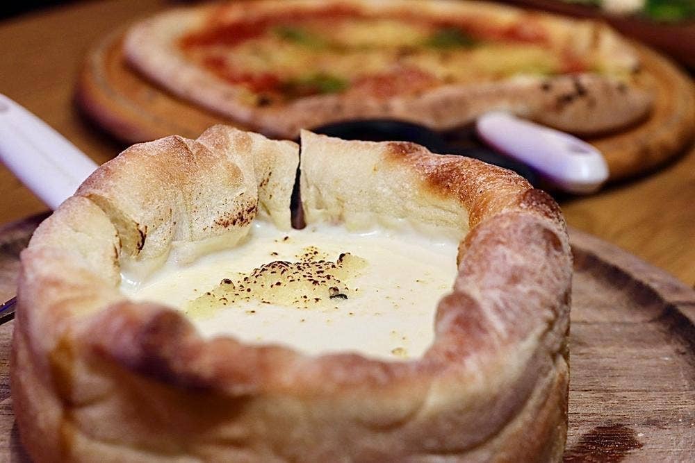 Meat and Cheese QUATTRO TABLE 名古屋駅前店