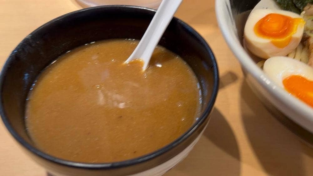 濃厚海老つけ麺 ともやま