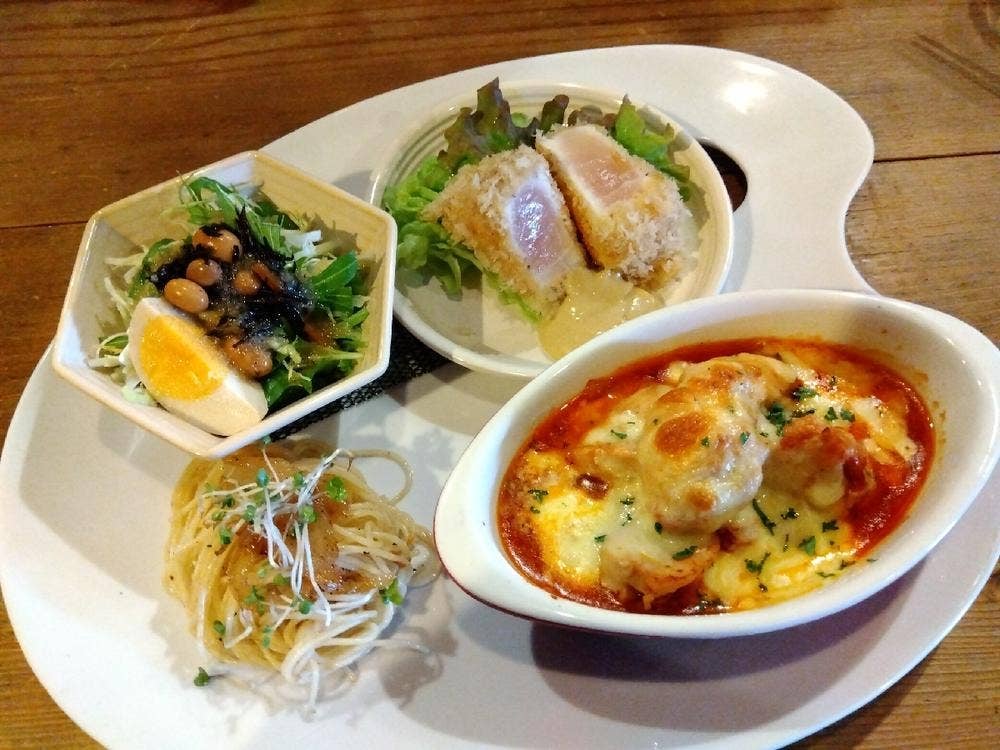 カフェ ド トロン