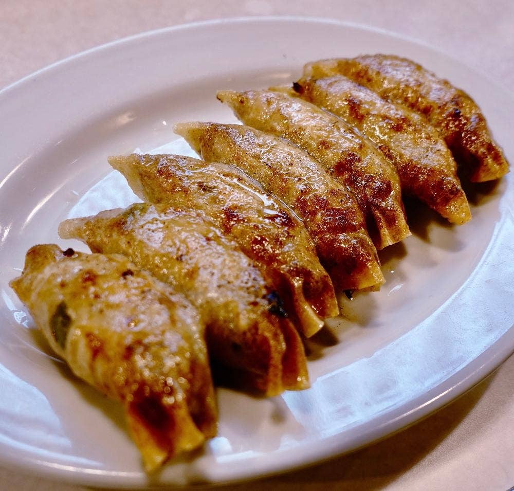 屋台餃子 あらき ホワイティ梅田店