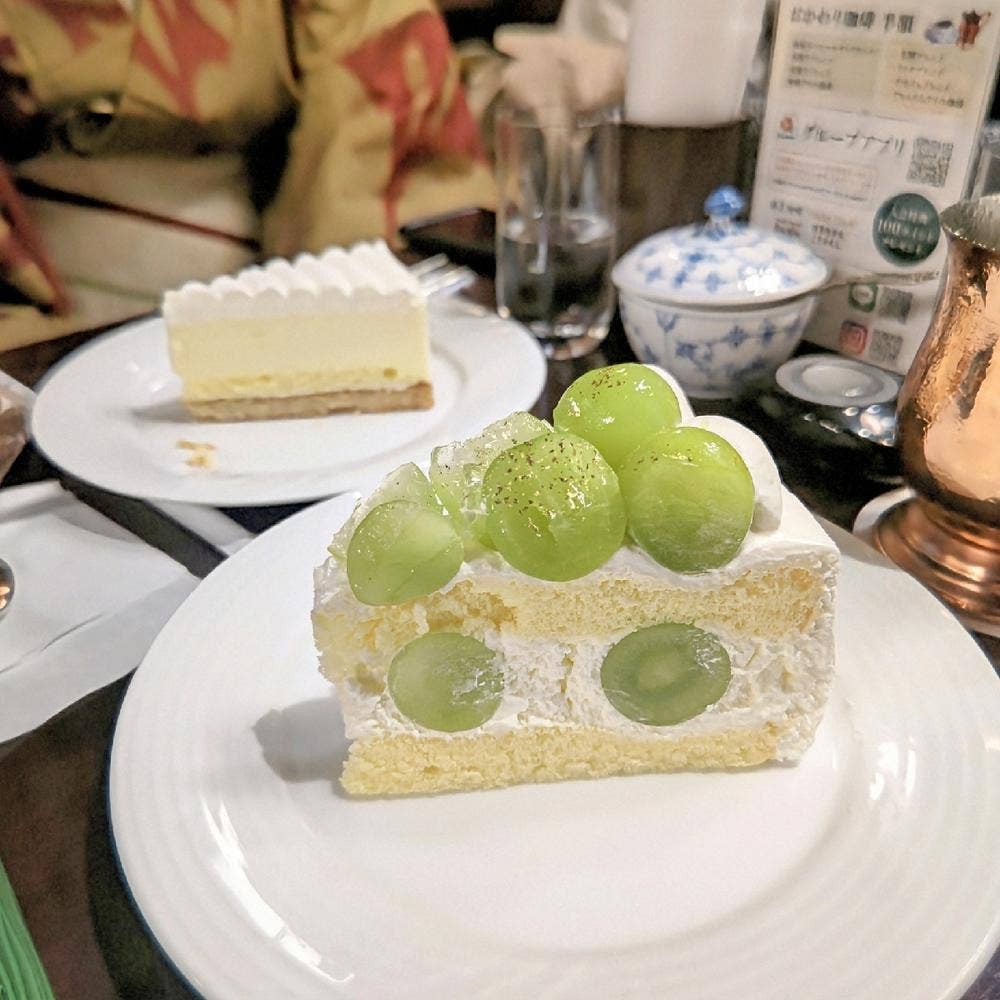 銀座七丁目花椿通り 椿屋珈琲銀座本館