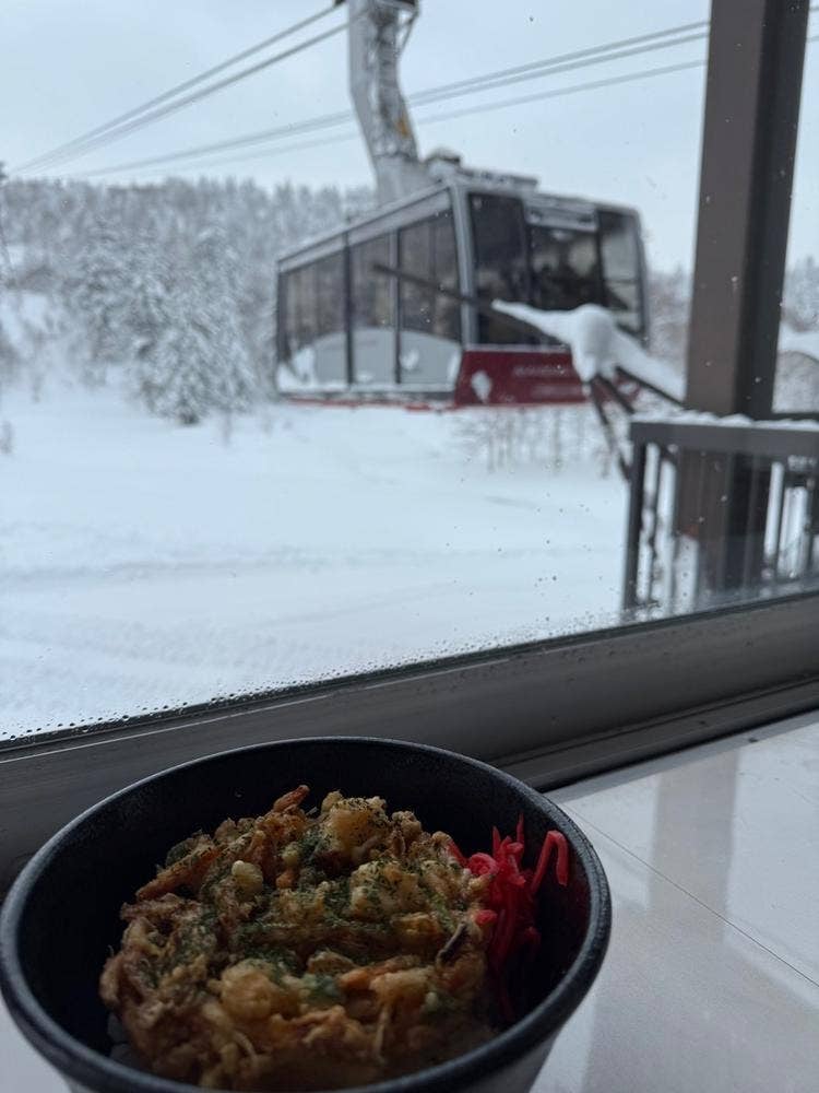 姿見食堂