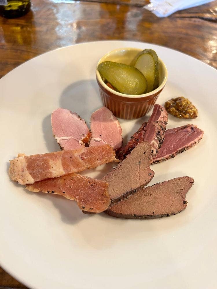 モンヴェール農山 レストランラルジュ