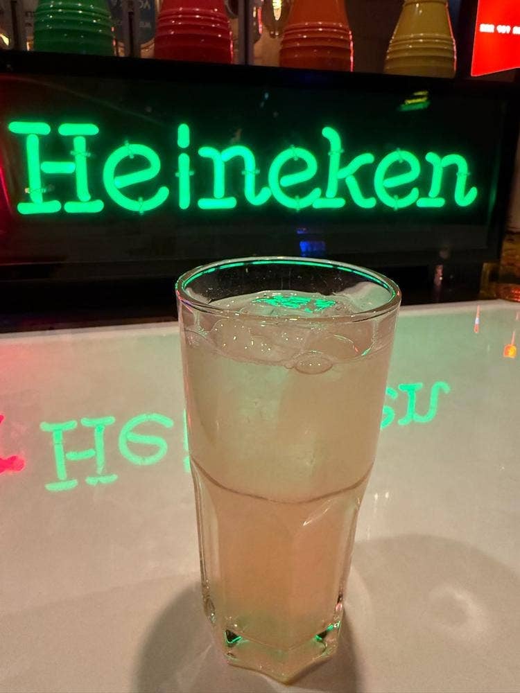 BAR 909