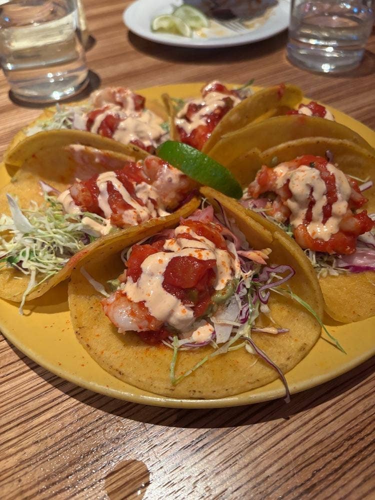 ムーチョ モダンメキシカーノ