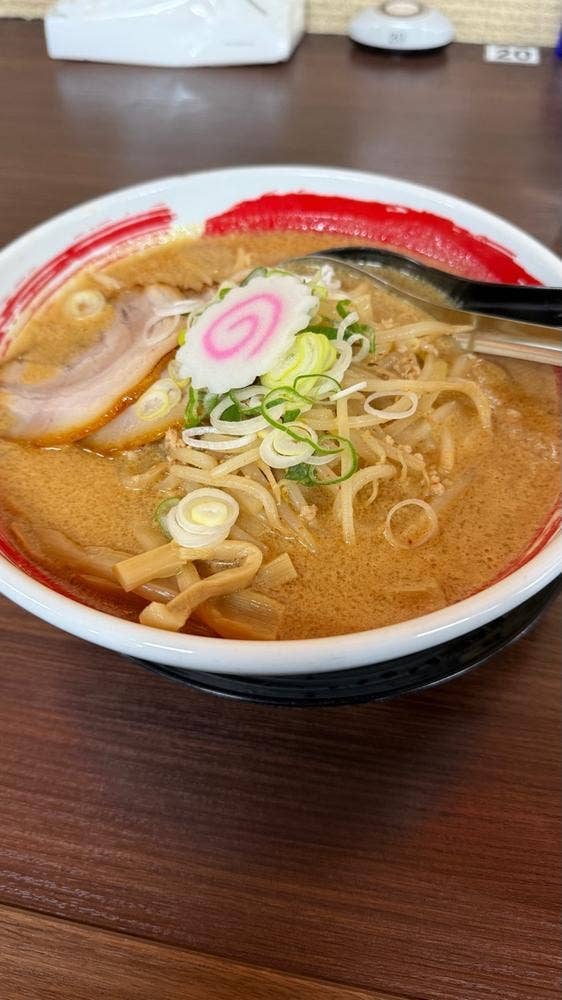 ラーメンさんぱち 小樽店
