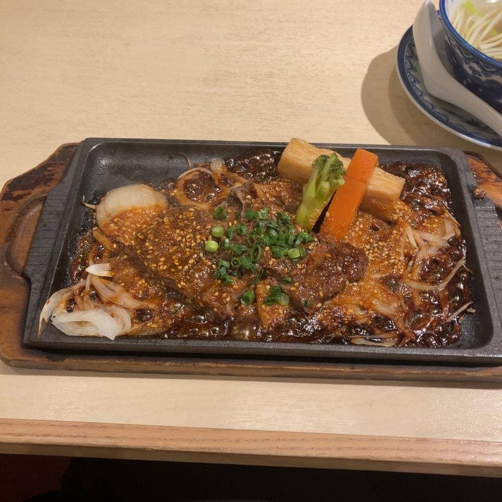 炭焼牛たん東山 ルクア大阪店
