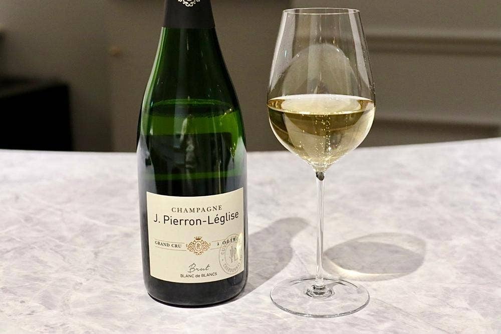 Champagne Salon Aoi
