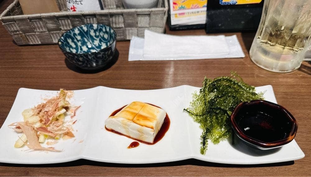 沖縄酒場 あしびなー ホワイティうめだ 泉の広場店