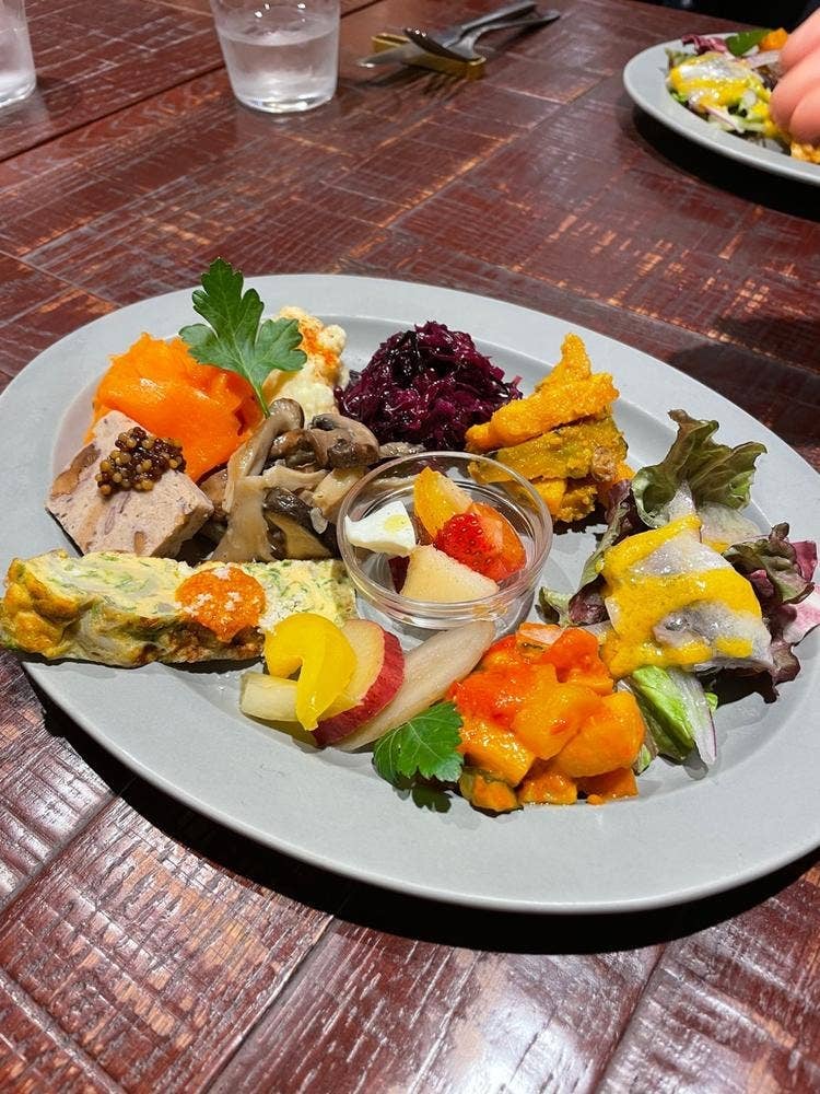 Epel wine&dine