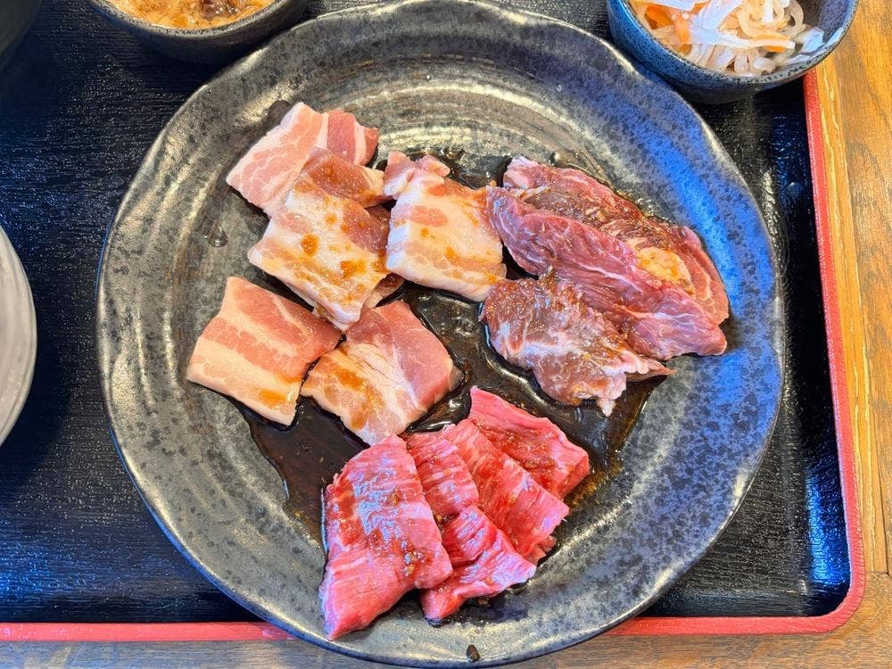 ほるもん やな川