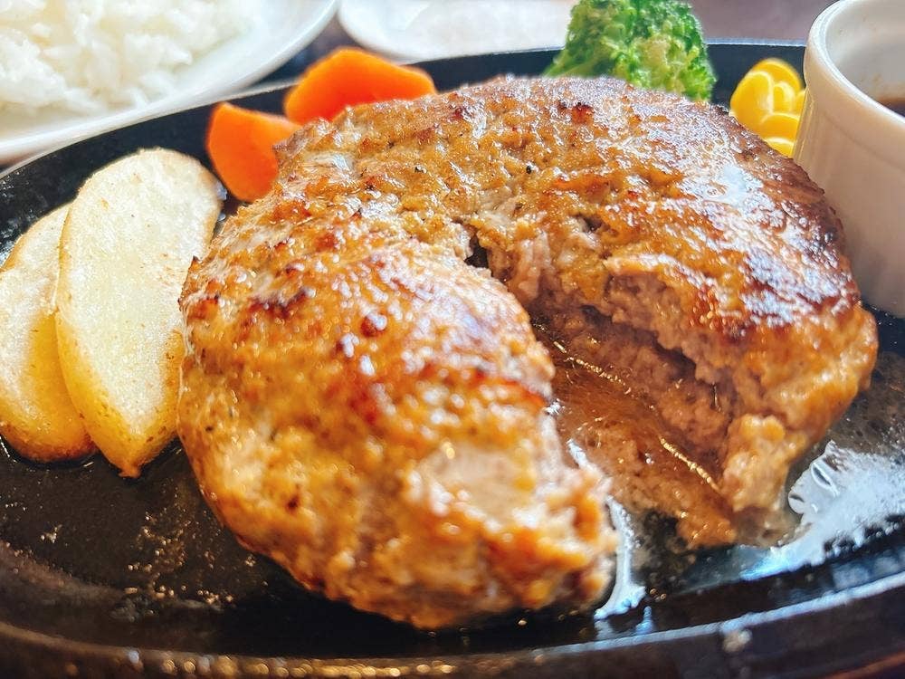 ハンバーグ・ステーキ宮崎亭