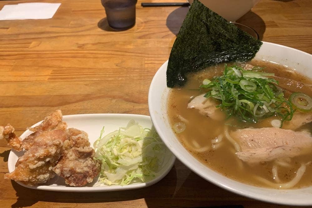 鯛だしらーめん サクラ