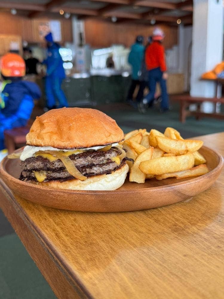 Aki’s BURGER in Tirol