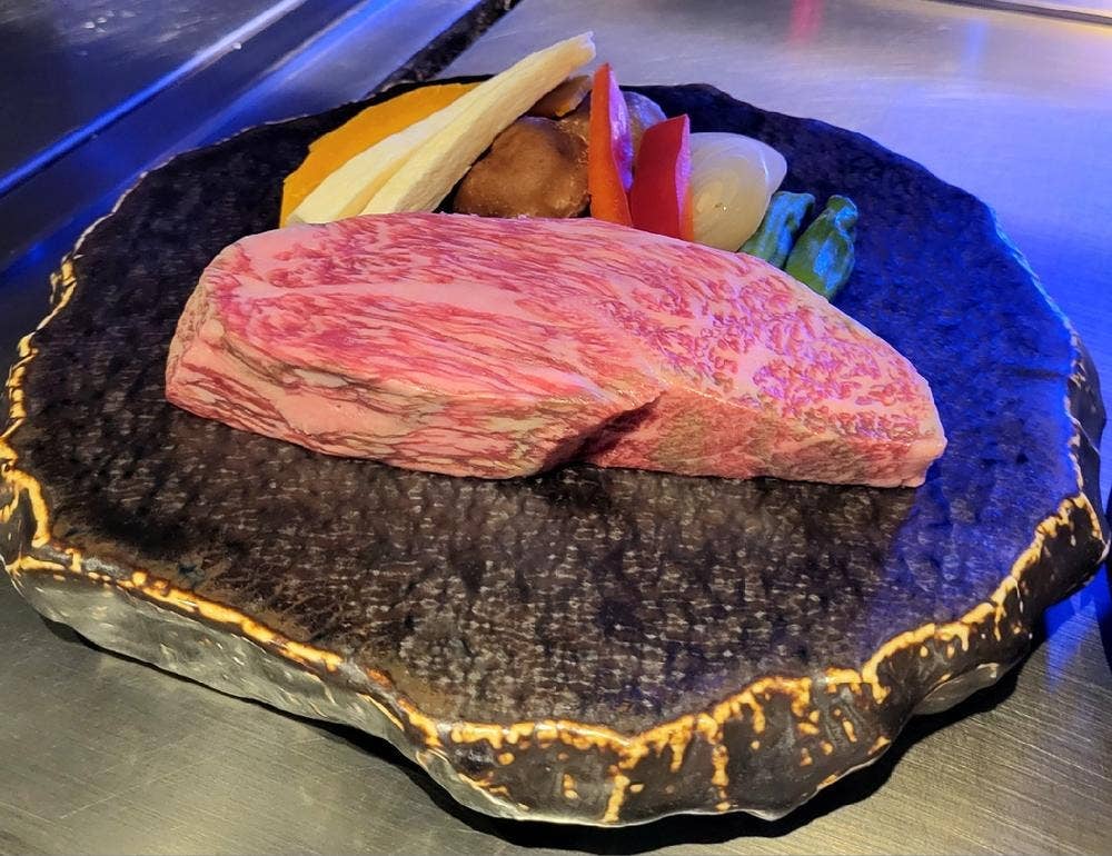 大阪京橋鉄板焼プランチャ