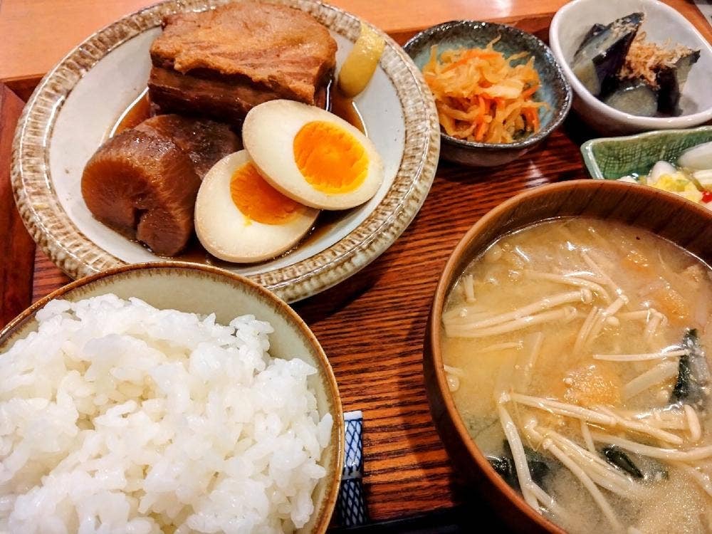 居酒屋 とおるちゃん
