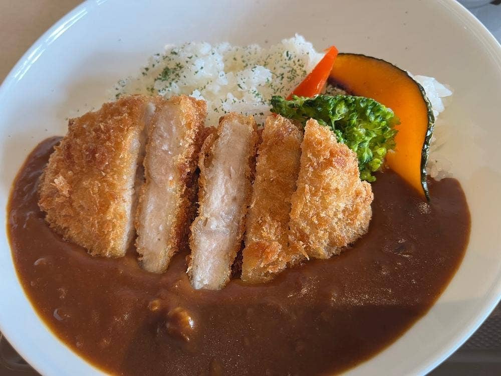 道の駅湖畔の里福富