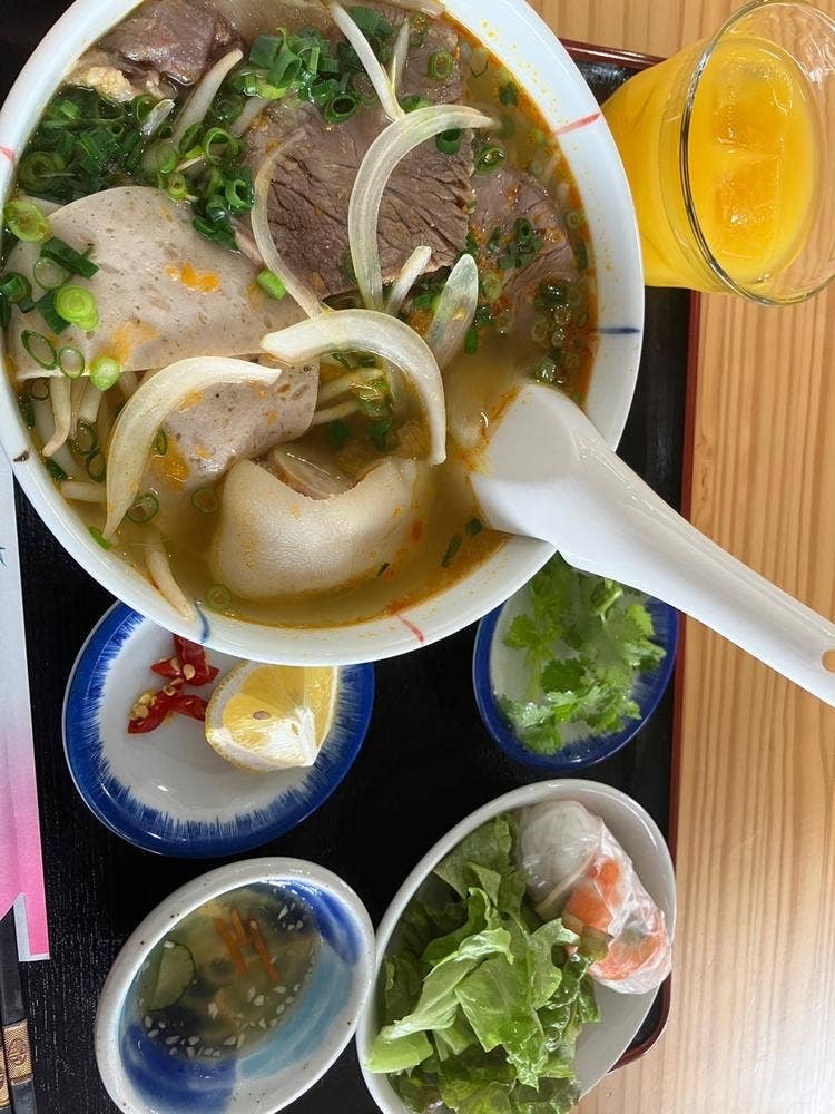 ベトナム料理ハータイン NHẬU HÀ THÀNH