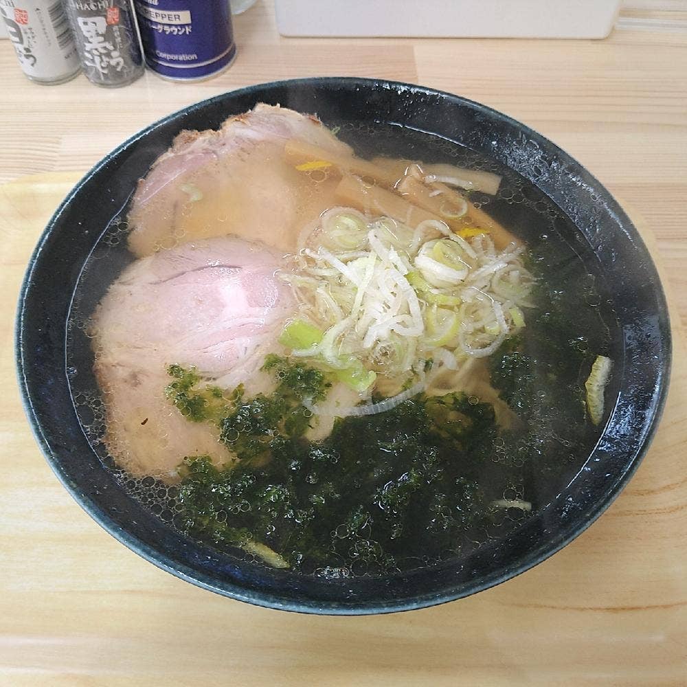 Yugawara らーめん ハチ公